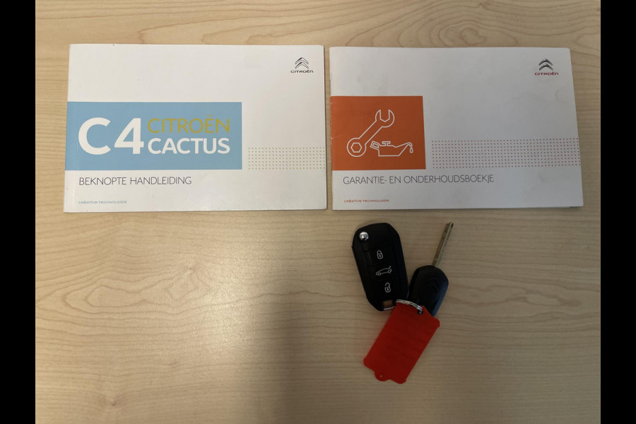 Citroën C4 Cactus 1.2 PureTech Feel 16"/Nieuwe Distributieset/Trekhaak/Navigatie/Apple Carplay & Android Auto/PDC/Climate/Cruise