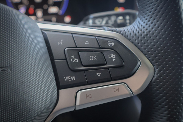 Volkswagen Touareg 3.0 TSi eHybrid 4MOTION R Edition MASSAGE | STOELVERWARMING & VERKOELING | ADAPTIVE CRUISE | SFEERVERLICHTING | TEKHAAK |