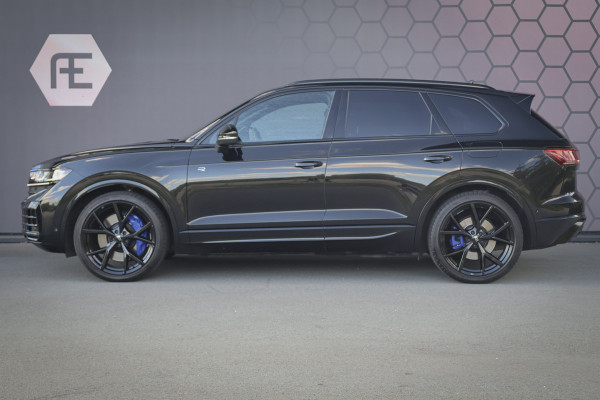 Volkswagen Touareg 3.0 TSi eHybrid 4MOTION R Edition MASSAGE | STOELVERWARMING & VERKOELING | ADAPTIVE CRUISE | SFEERVERLICHTING | TEKHAAK |