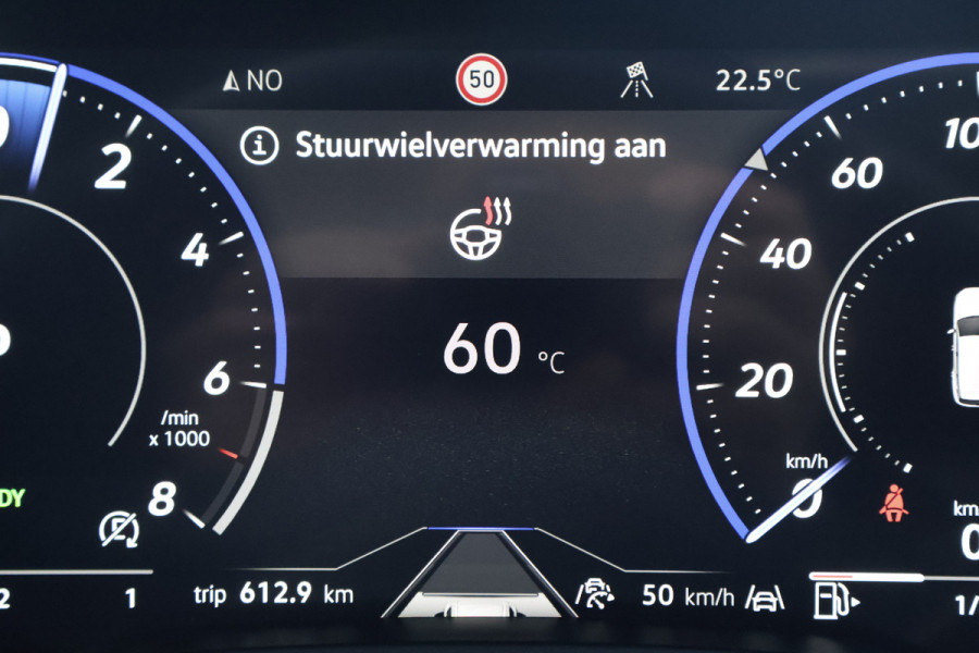 Volkswagen Touareg 3.0 TSi eHybrid 4MOTION R Edition MASSAGE | STOELVERWARMING & VERKOELING | ADAPTIVE CRUISE | SFEERVERLICHTING | TEKHAAK |