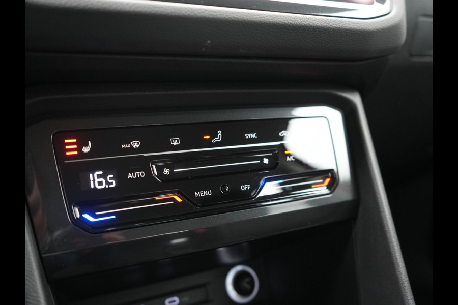 Volkswagen Tiguan 1.4 TSI eHybrid Elegance PHEV 245pk Dealer O.H. | SOH 90.3% | Adaptive Cruise | IQ Light | Camera | Blis | Stoelen & Stuur Verwarmd | Apple Carplay | DAB | Navigatie | Lane Assist | 17"L.M | Plug In Hybrid