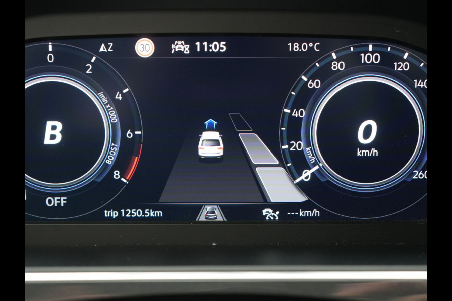 Volkswagen Tiguan 1.4 TSI eHybrid Elegance PHEV 245pk Dealer O.H. | SOH 90.3% | Adaptive Cruise | IQ Light | Camera | Blis | Stoelen & Stuur Verwarmd | Apple Carplay | DAB | Navigatie | Lane Assist | 17"L.M | Plug In Hybrid