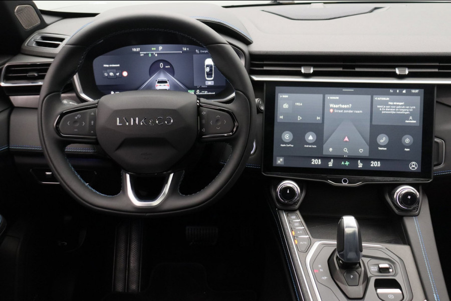 Lynk & Co 01 1.5 261PK Plug-in Hybrid *Zwarte Hemel* 360 Camera Pano/dak Apple/Carplay Adaptive/Cruise