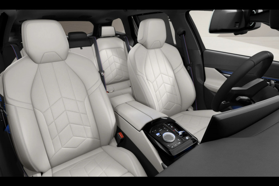 BMW i5 Touring xDrive40 M-Sport Pro - Full-Option - Adaptief M Onderstel Prof