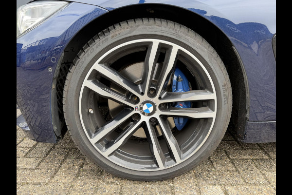 BMW 4 Serie Gran Coupé 418i Executive Edition 19"/Leder + memory/Schuif-kanteldak/Harman Kardon/Head-up/Stoel + stuurverwarming/360 camera/Trekhaak