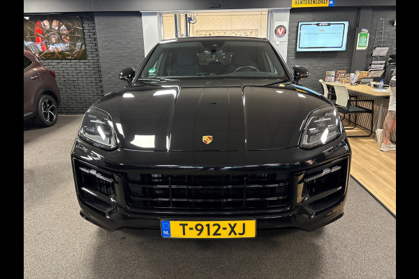 Porsche Cayenne Coupé 3.0 E-Hybrid/sport chrono/sport design/pano/leer/passenger display
