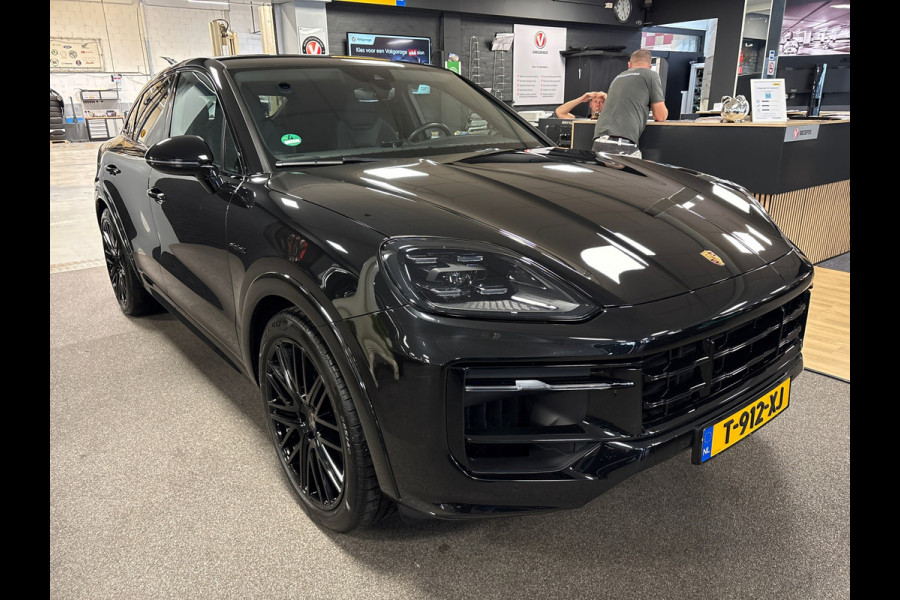 Porsche Cayenne Coupé 3.0 E-Hybrid/sport chrono/sport design/pano/leer/passenger display