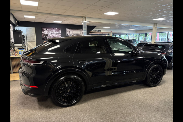 Porsche Cayenne Coupé 3.0 E-Hybrid/sport chrono/sport design/pano/leer/passenger display