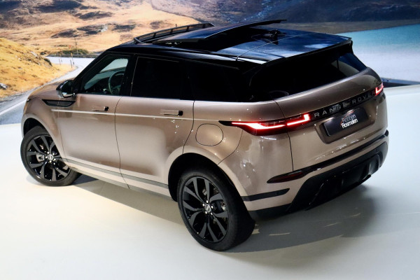 Land Rover Range Rover Evoque 1.5 P300e AWD FACELIFT|PANO|HuD|360cam