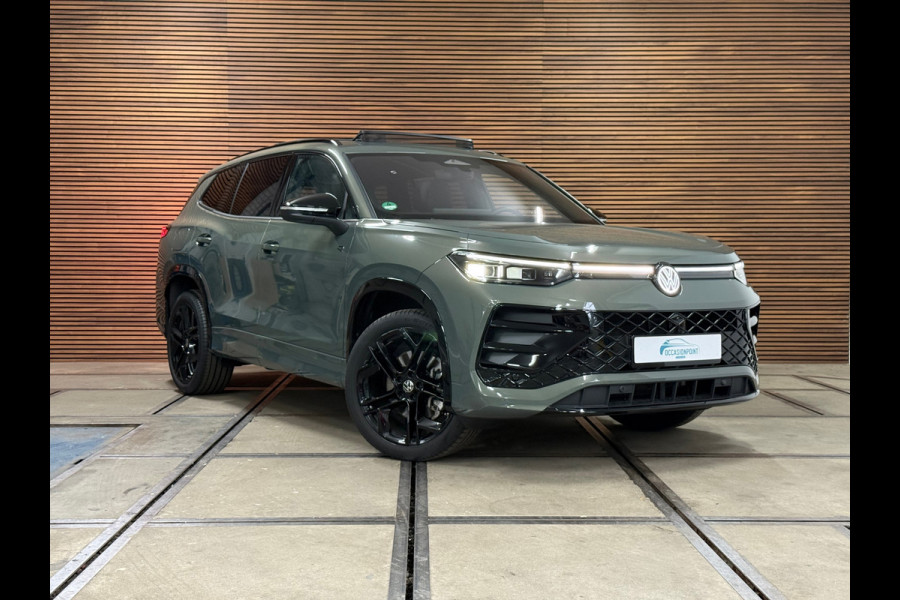 Volkswagen Tayron 1.5 eHybrid R-Line Edition | Fabr. garantie tot 2030 | 272PK | Black Style | Pano | Harman Kardon | Massage |20”