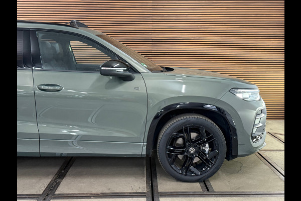 Volkswagen Tayron 1.5 eHybrid R-Line Edition | Fabr. garantie tot 2030 | 272PK | Black Style | Pano | Harman Kardon | Massage |20”