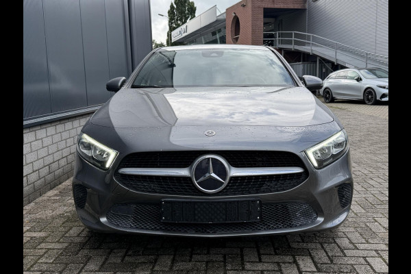 Mercedes-Benz A-Klasse 250 e 17"/Dodehoek/Camera/PDC v+a/Apple Carplay & Android Auto/DAB/Navigatie/Climate