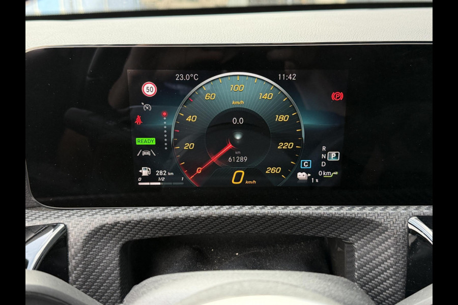 Mercedes-Benz A-Klasse 250 e 17"/Dodehoek/Camera/PDC v+a/Apple Carplay & Android Auto/DAB/Navigatie/Climate