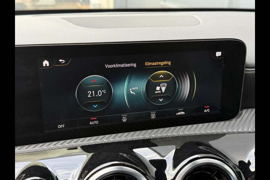 Mercedes-Benz A-Klasse 250 e 17"/Dodehoek/Camera/PDC v+a/Apple Carplay & Android Auto/DAB/Navigatie/Climate