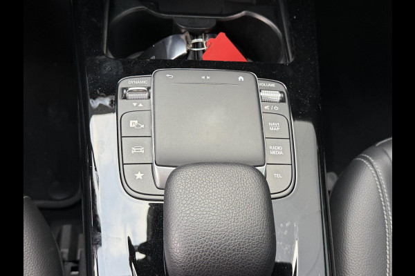 Mercedes-Benz A-Klasse 250 e 17"/Dodehoek/Camera/PDC v+a/Apple Carplay & Android Auto/DAB/Navigatie/Climate