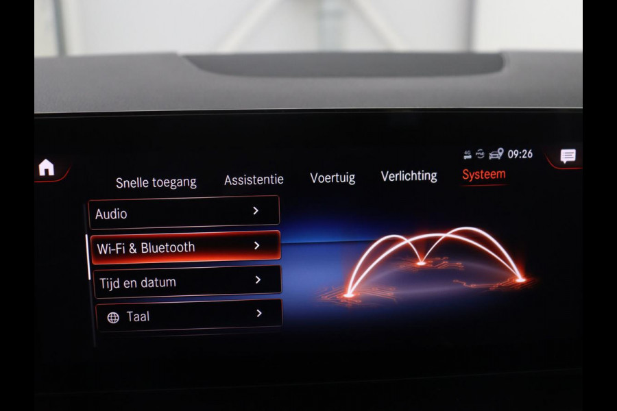 Mercedes-Benz B-klasse 250 e Business Solution Luxury Limited | SOH 97,5% | Panoramadak | Memory | Leder | Cruise control | Stoelverwarming | Sfeerverlichting | Elektrische achterklep | Camera | Park assist