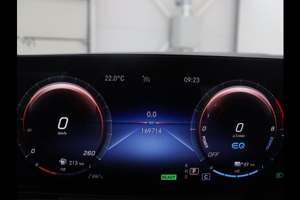 Mercedes-Benz B-klasse 250 e Business Solution Luxury Limited | SOH 97,5% | Panoramadak | Memory | Leder | Cruise control | Stoelverwarming | Sfeerverlichting | Elektrische achterklep | Camera | Park assist