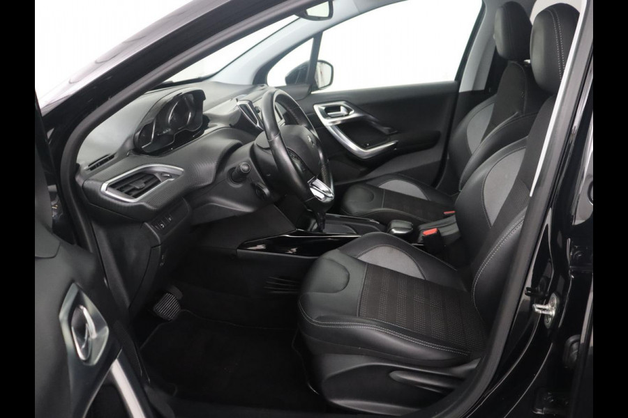 Peugeot 2008 1.2 PureTech Allure | Half Leder | Carplay | Climate control | Full LED | Cruise control | Navigatie | Park assist |