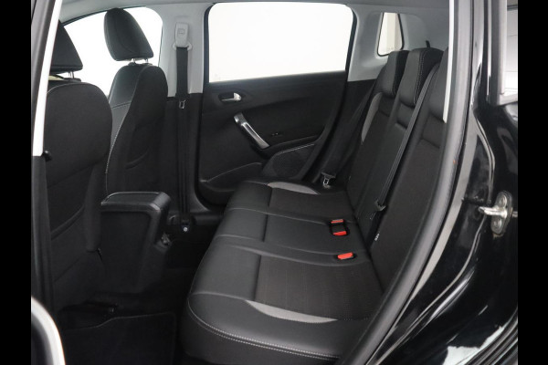 Peugeot 2008 1.2 PureTech Allure | Half Leder | Carplay | Climate control | Full LED | Cruise control | Navigatie | Park assist |