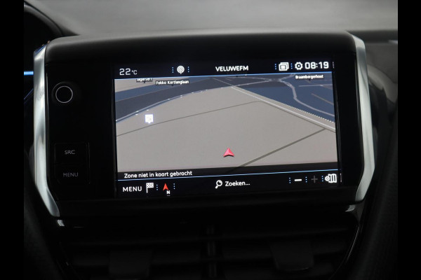 Peugeot 2008 1.2 PureTech Allure | Half Leder | Carplay | Climate control | Full LED | Cruise control | Navigatie | Park assist |