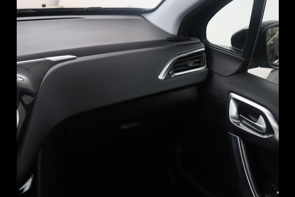 Peugeot 2008 1.2 PureTech Allure | Half Leder | Carplay | Climate control | Full LED | Cruise control | Navigatie | Park assist |