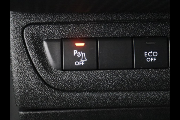 Peugeot 2008 1.2 PureTech Allure | Half Leder | Carplay | Climate control | Full LED | Cruise control | Navigatie | Park assist |