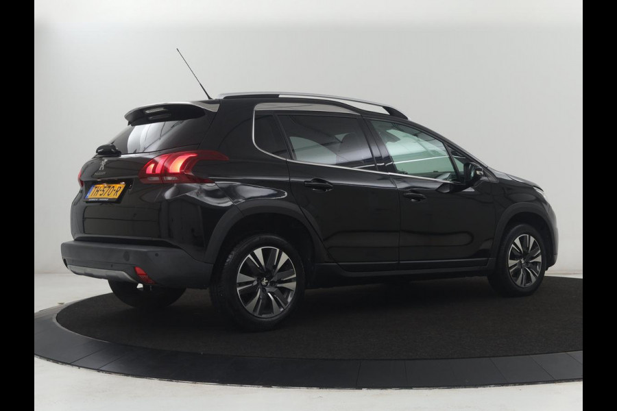 Peugeot 2008 1.2 PureTech Allure | Half Leder | Carplay | Climate control | Full LED | Cruise control | Navigatie | Park assist |