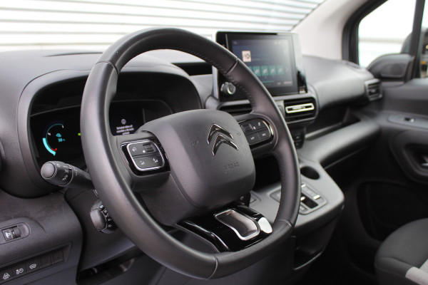 Citroën E-Berlingo Shine 50 kWh | 5P | Navigatie | Camera | BLIS | Trekhaak