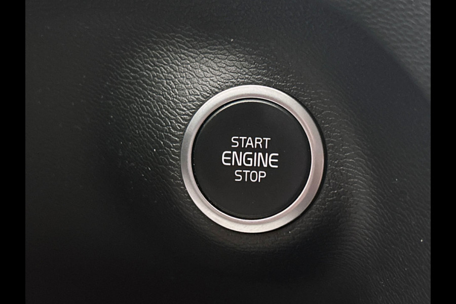 Volvo XC40 1.5 T4 Recharge R-Design Expression | Apple/Carplay | Elek. Kofferklep | Dealer Onderhouden |