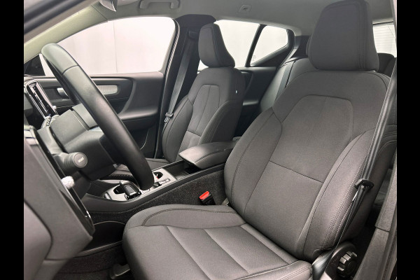 Volvo XC40 1.5 T4 Recharge R-Design Expression | Apple/Carplay | Elek. Kofferklep | Dealer Onderhouden |