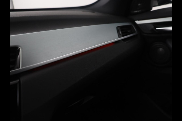 BMW X1 sDrive20i High Executive M-sport | Leder | Memory | Harman/Kardon | Head-up | Cruise control | Stoelverwarming | Climate control | Navigatie | Bluetooth | Park assist | Elektrische achterklep