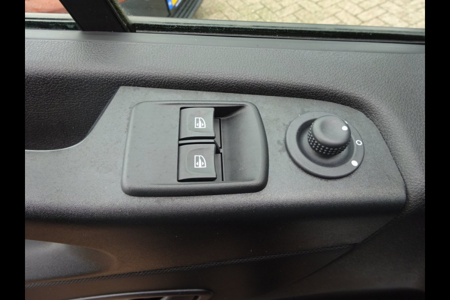 Renault Trafic 2.0 dCi 120 T29 L1H1 2 x SCHUIFDEUR AIRCO NAVIGATIE CRUISE CONTROL