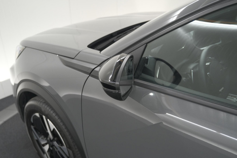 Peugeot 2008 1.2 Hybrid 145 Allure | Apple Carplay | Climate Control | Parkeersensoren Voor + Achter