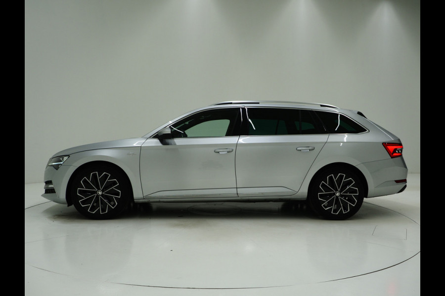 Škoda Superb Combi 1.4 TSI iV Laurin & Klement | Panoramadak | Leder | Massage | Canton | Stoelkoeling | 360 | Keyless | Sfeerlicht