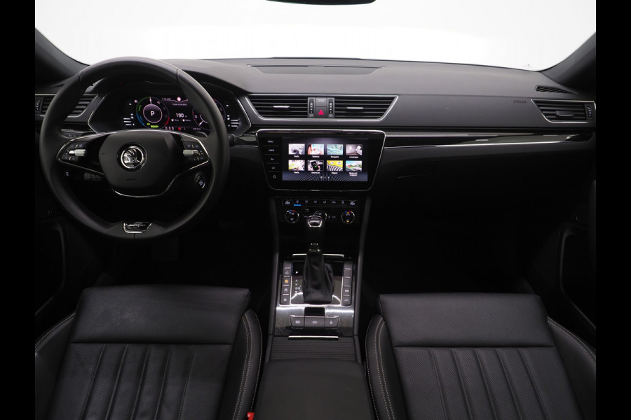 Škoda Superb Combi 1.4 TSI iV Laurin & Klement | Panoramadak | Leder | Massage | Canton | Stoelkoeling | 360 | Keyless | Sfeerlicht