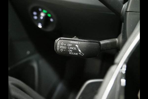 Škoda Superb Combi 1.4 TSI iV Laurin & Klement | Panoramadak | Leder | Massage | Canton | Stoelkoeling | 360 | Keyless | Sfeerlicht