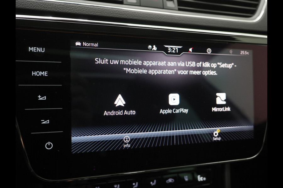 Škoda Superb Combi 1.4 TSI iV Laurin & Klement | Panoramadak | Leder | Massage | Canton | Stoelkoeling | 360 | Keyless | Sfeerlicht