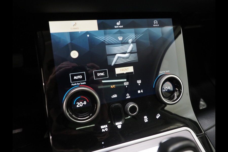 Land Rover Range Rover Evoque 1.5 P300e AWD SE | Panoramadak | Leder | Trekhaak | 360 | Memory | Keyless | Virtual | Dodehoek | Carplay