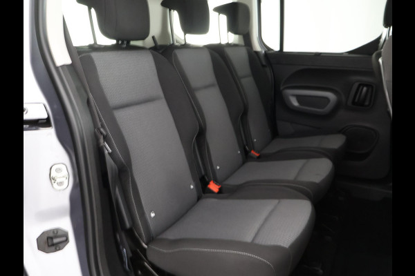 Toyota PROACE CITY Verso 1.2 Turbo Dynamic Automaat | Trekhaak | Parkeersensoren | Navigatie | Dode hoek detectie | Stoelverwarming