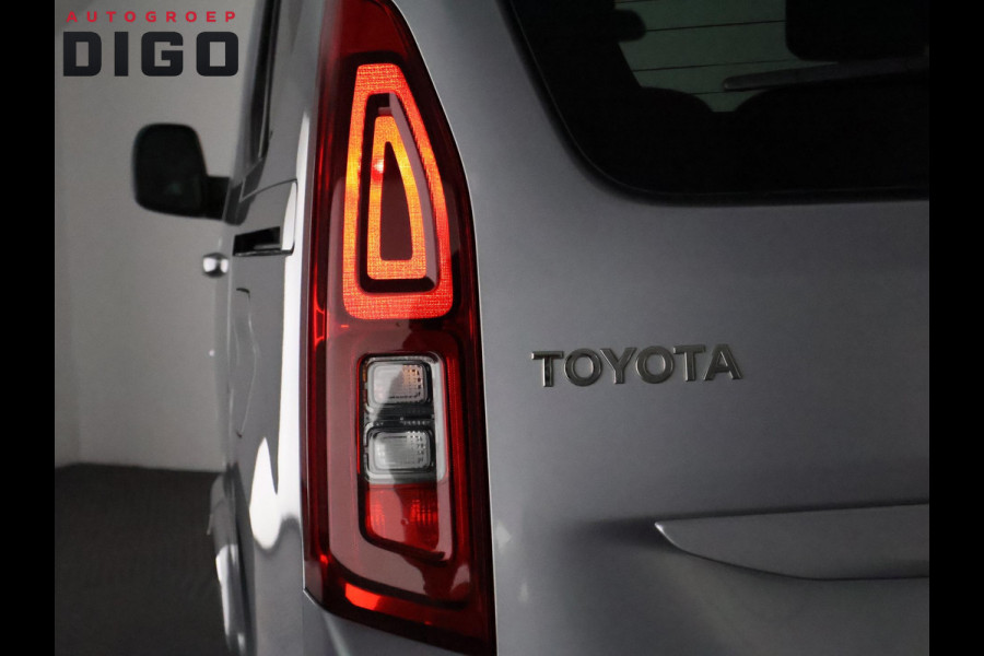 Toyota PROACE CITY Verso 1.2 Turbo Dynamic Automaat | Trekhaak | Parkeersensoren | Navigatie | Dode hoek detectie | Stoelverwarming