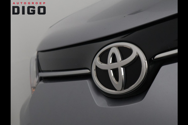 Toyota PROACE CITY Verso 1.2 Turbo Dynamic Automaat | Trekhaak | Parkeersensoren | Navigatie | Dode hoek detectie | Stoelverwarming