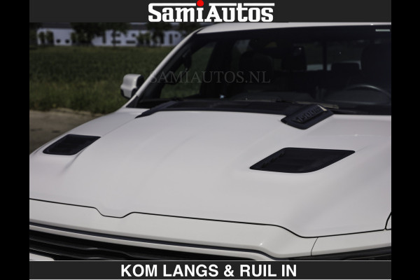 Dodge Ram DEMO | SPORT V8 5.7 402PK | €69950,- excl | Krachtige Hemi | Panorama Dak | 12' Scherm Comfortabele Dubbele Cabine met Royale 5 Zitplaatsen | NIEUW EN BPM vrij | Nu Leverbaar uit Voorraad | Nr 2529 - 1277 | De specialist in Amerikaanse pick‑ups in Nederland en Europa.