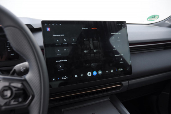 Lynk & Co 08 350PK Automaat More / 200km elektrisch / Stoelventilatie / Massage / Adaptieve cruise control / Panoramadak / Stoelverwarming / Harman Kardon audio / Apple carplay / Parkeersensoren met 360 camera / Elektrische stoelen / BLIS
