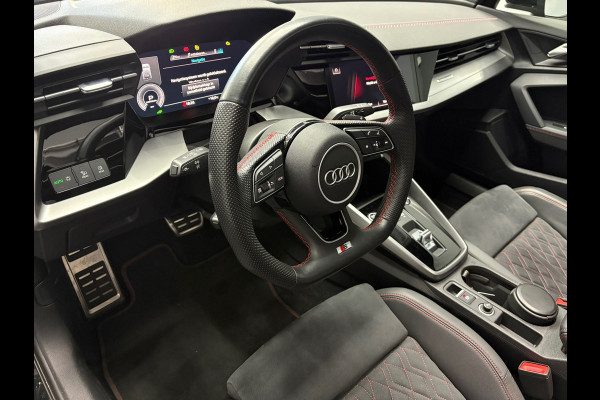 Audi A3 Sportback 45 TFSI e S edition Competition