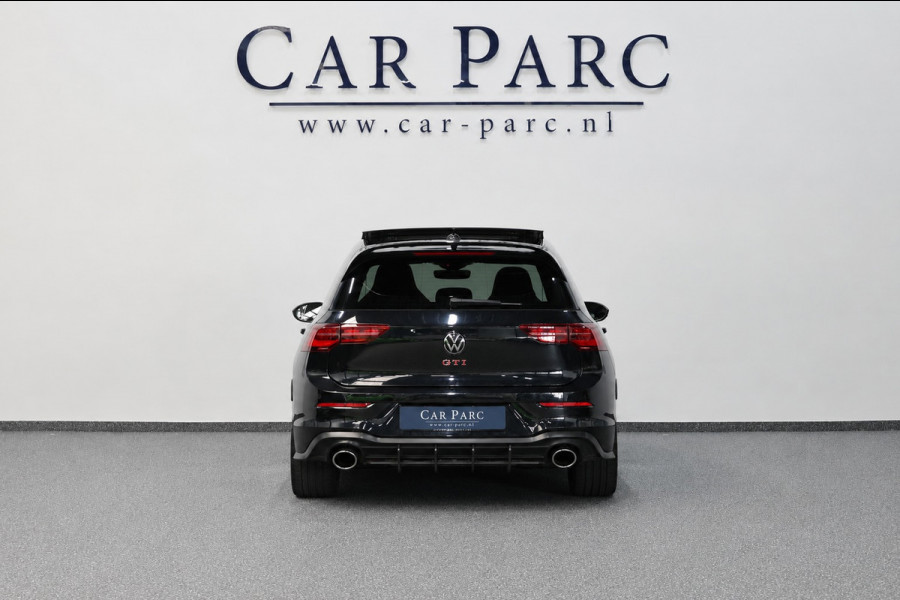 Volkswagen Golf 2.0 TSI GTI Clubsport 300+PK BTW/IQ/VIRTUAL/SFEER/PANO/LEER+VERKOELING+MEMORY/19" LMV/CAM/LINE/ACC/12 MND GARANTIE