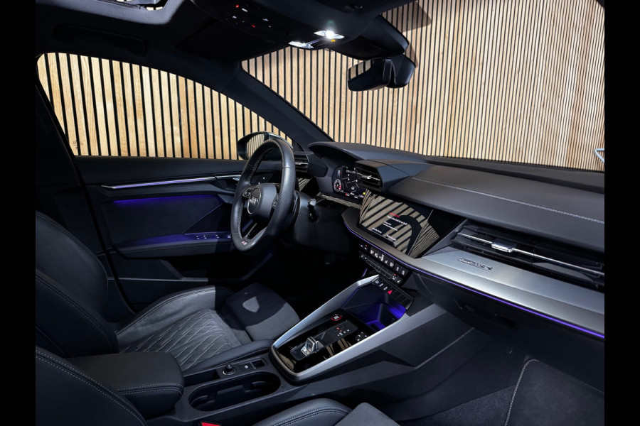 Audi S3 Sportback 2.0 TFSI quattro 310 PK PANO|AMBIENT|CRUISECONTROL|WINTER & ZOMERSET LMV