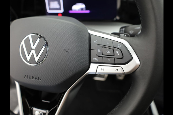 Volkswagen Golf 1.5 eTSI 50 Edition | Panodak | Trekhaak wegkl. | Stoelgeheugen | Side Assist | Head Up | IQ Light | Prijs Rijklaar!!