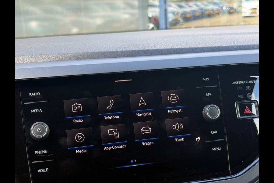 Volkswagen Taigo 1.0 TSI 110pk DSG R-Line Carplay|Camera|Stoelverwarming