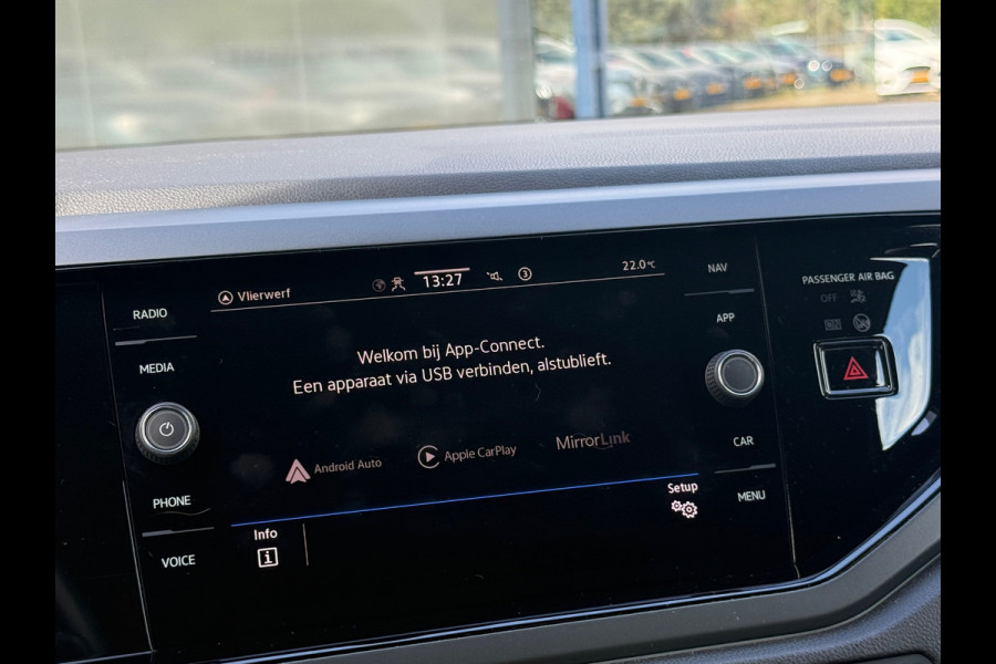 Volkswagen Taigo 1.0 TSI 110pk DSG R-Line Carplay|Camera|Stoelverwarming