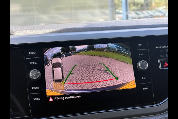 Volkswagen Taigo 1.0 TSI 110pk DSG R-Line Carplay|Camera|Stoelverwarming